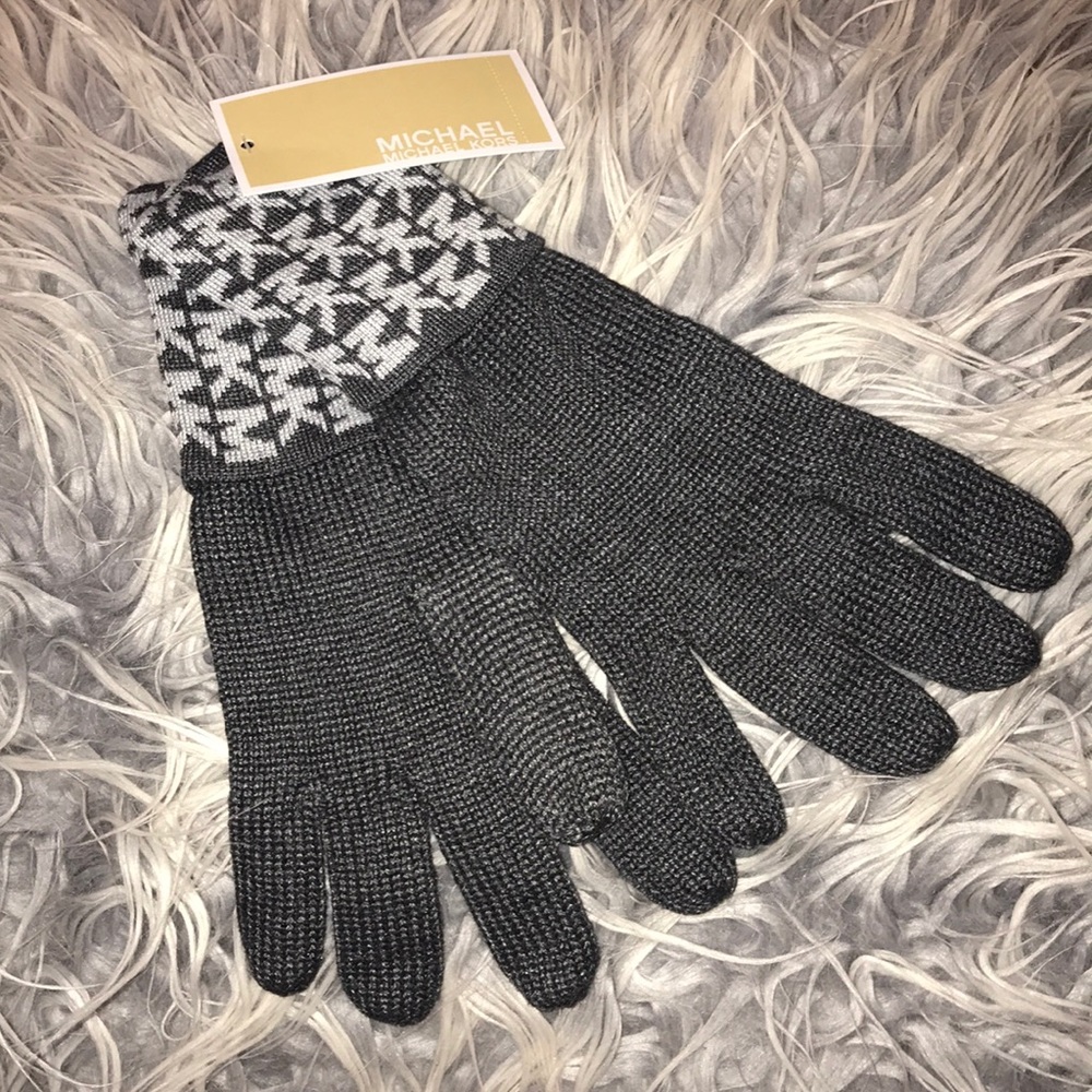 Michael Kors gloves